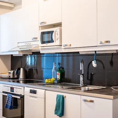 公寓 Lapland Glimmer Loft - Near Comfort & Adventure *